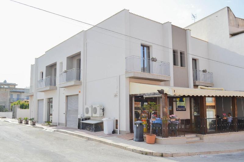 B&B Castiglione Custonaci Εξωτερικό φωτογραφία